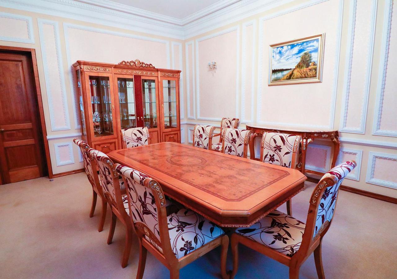 Vip Apartments Dipservice Hall มินสก์ ภายนอก รูปภาพ