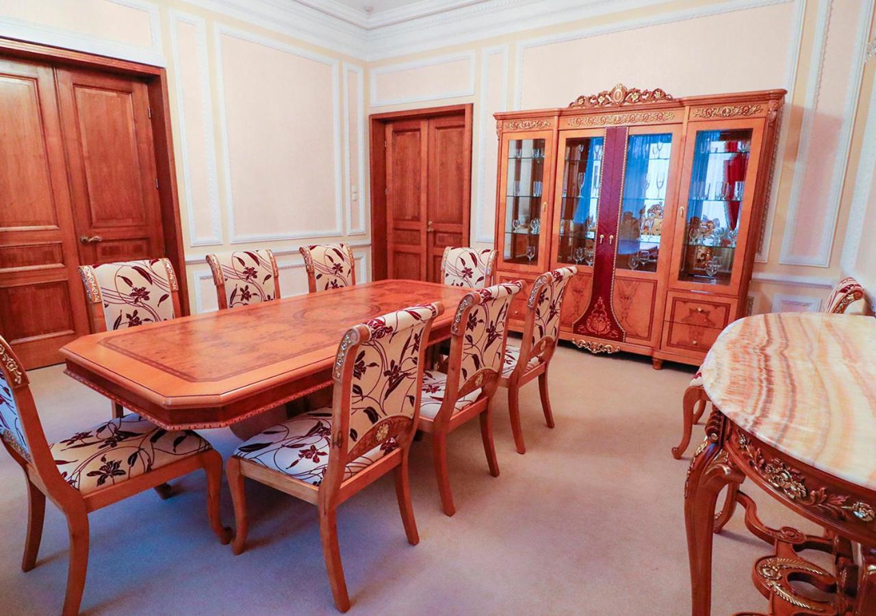 Vip Apartments Dipservice Hall มินสก์ ภายนอก รูปภาพ